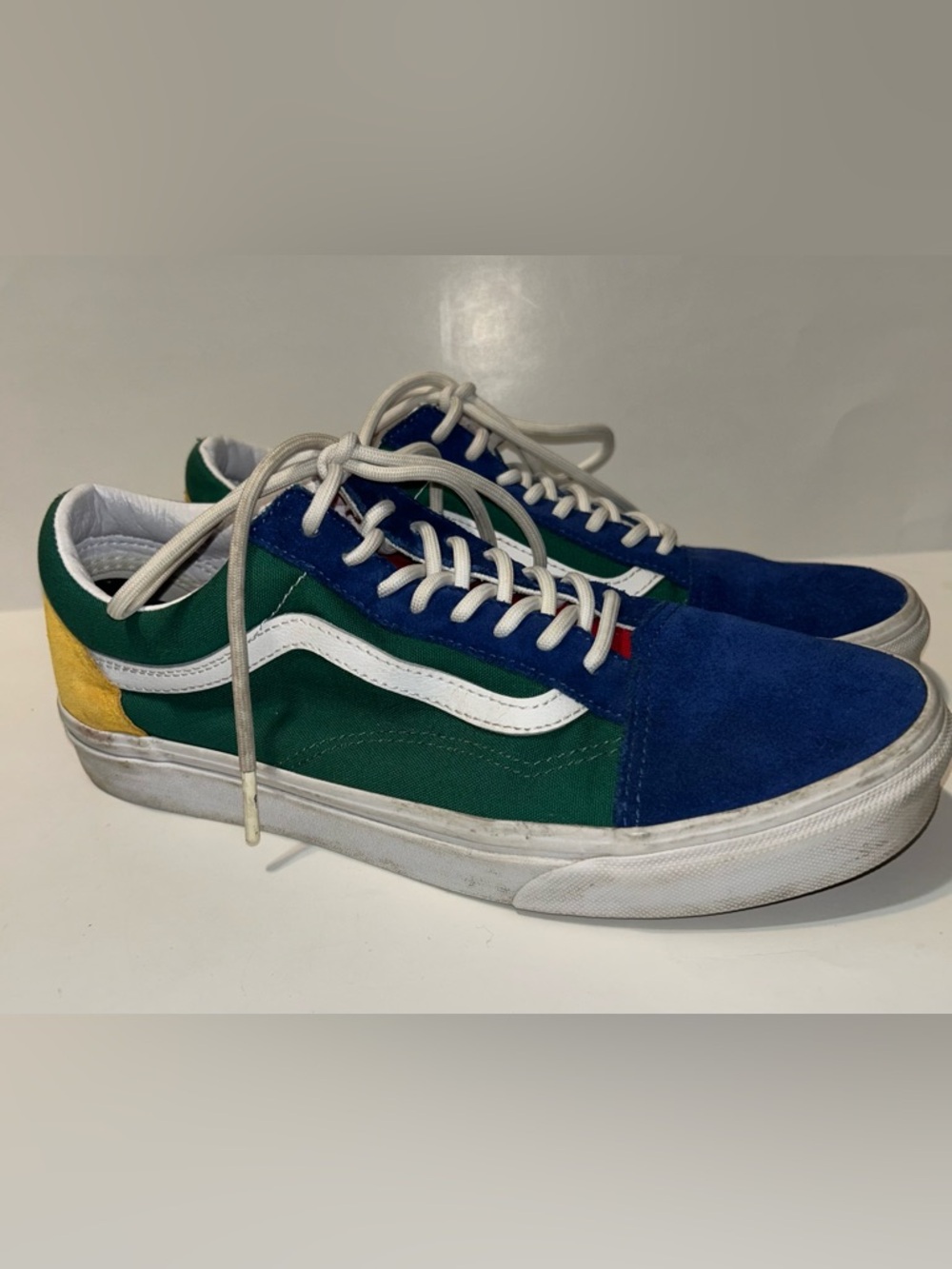 Vans Low-Top Sneakers in Blue, Green & White